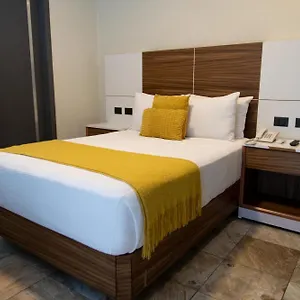 4* Hotel Hvh By Yaxche